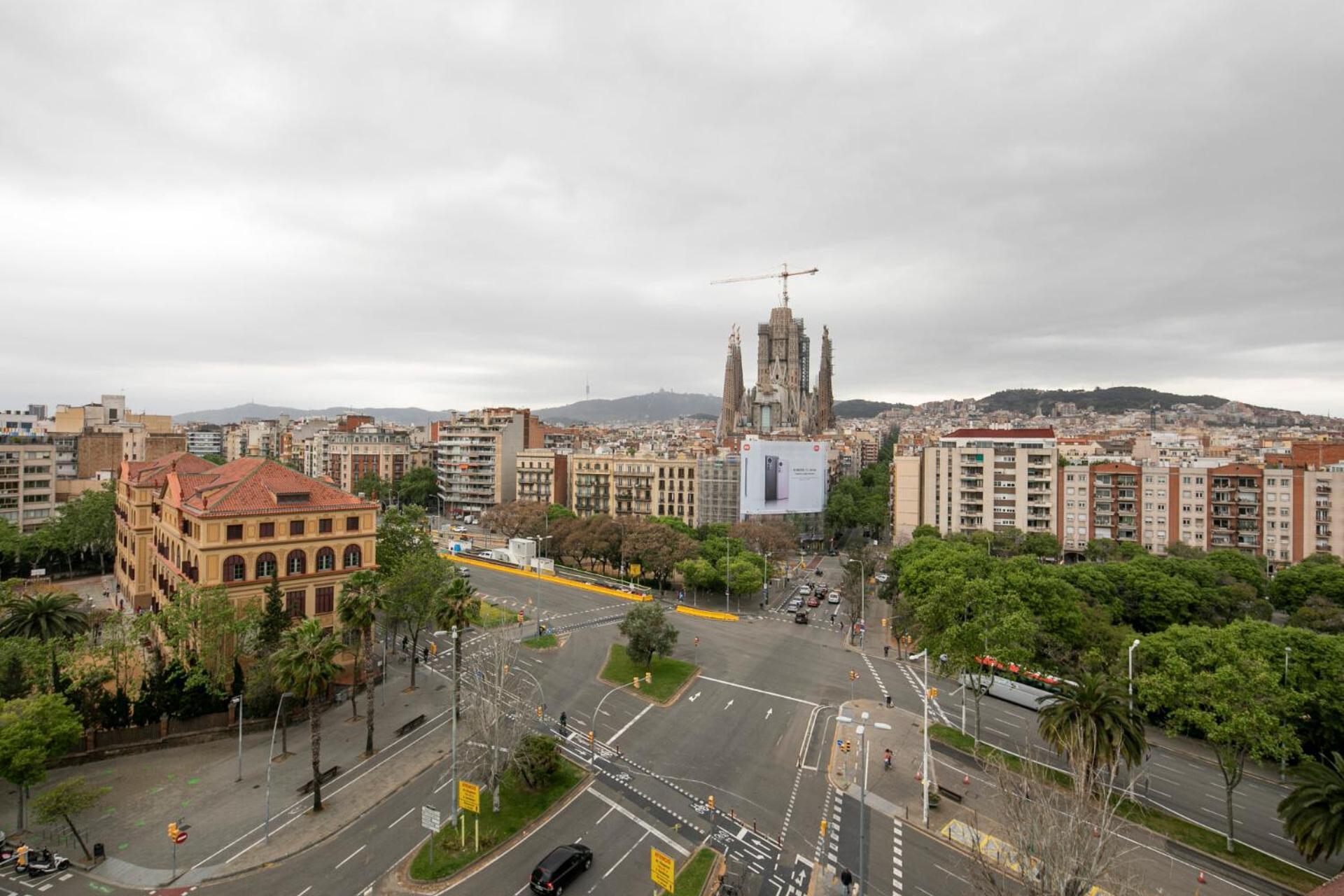Ab Sagrada Familia Views — Photos 3